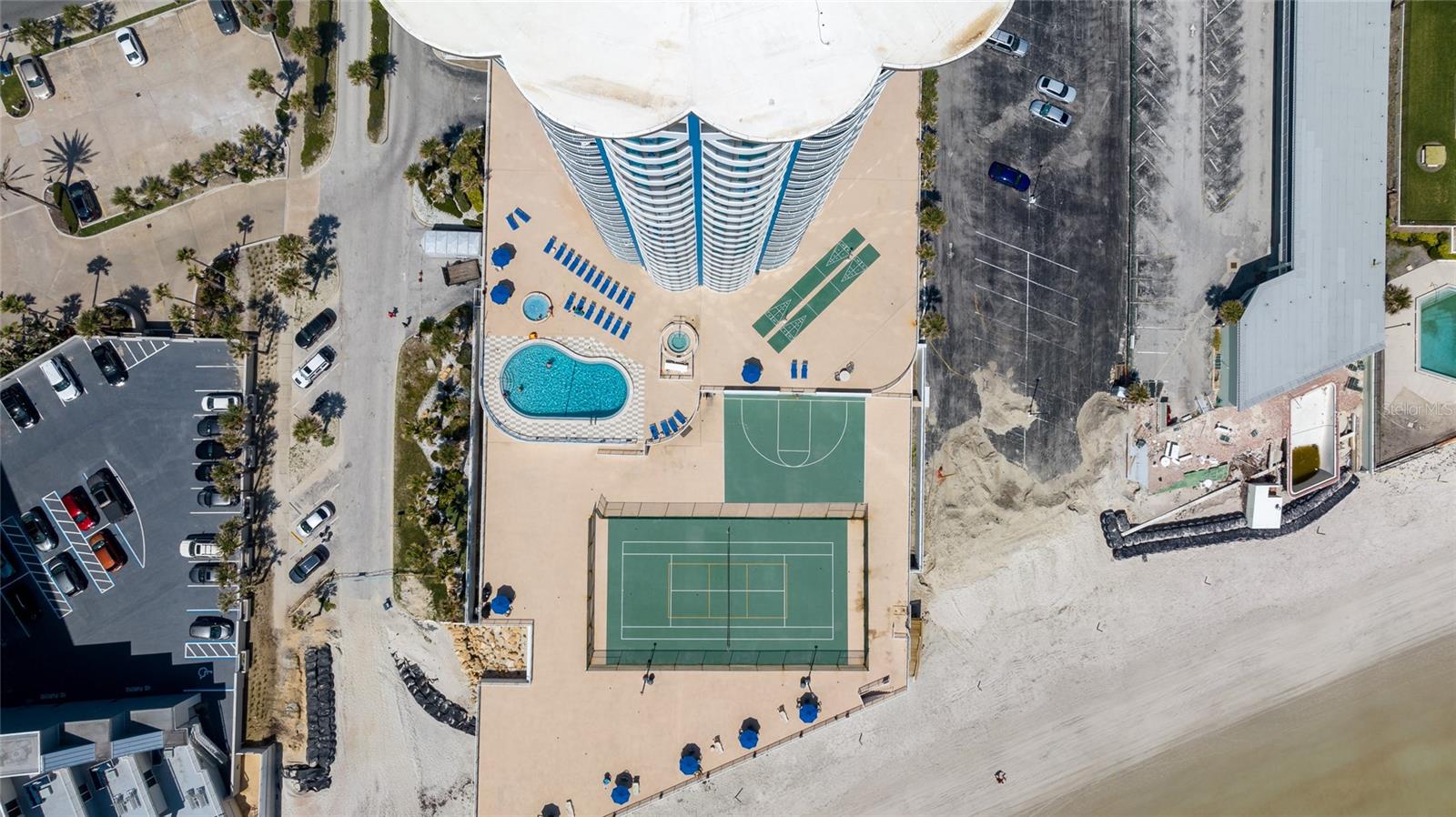 PECK PLAZA - Residential