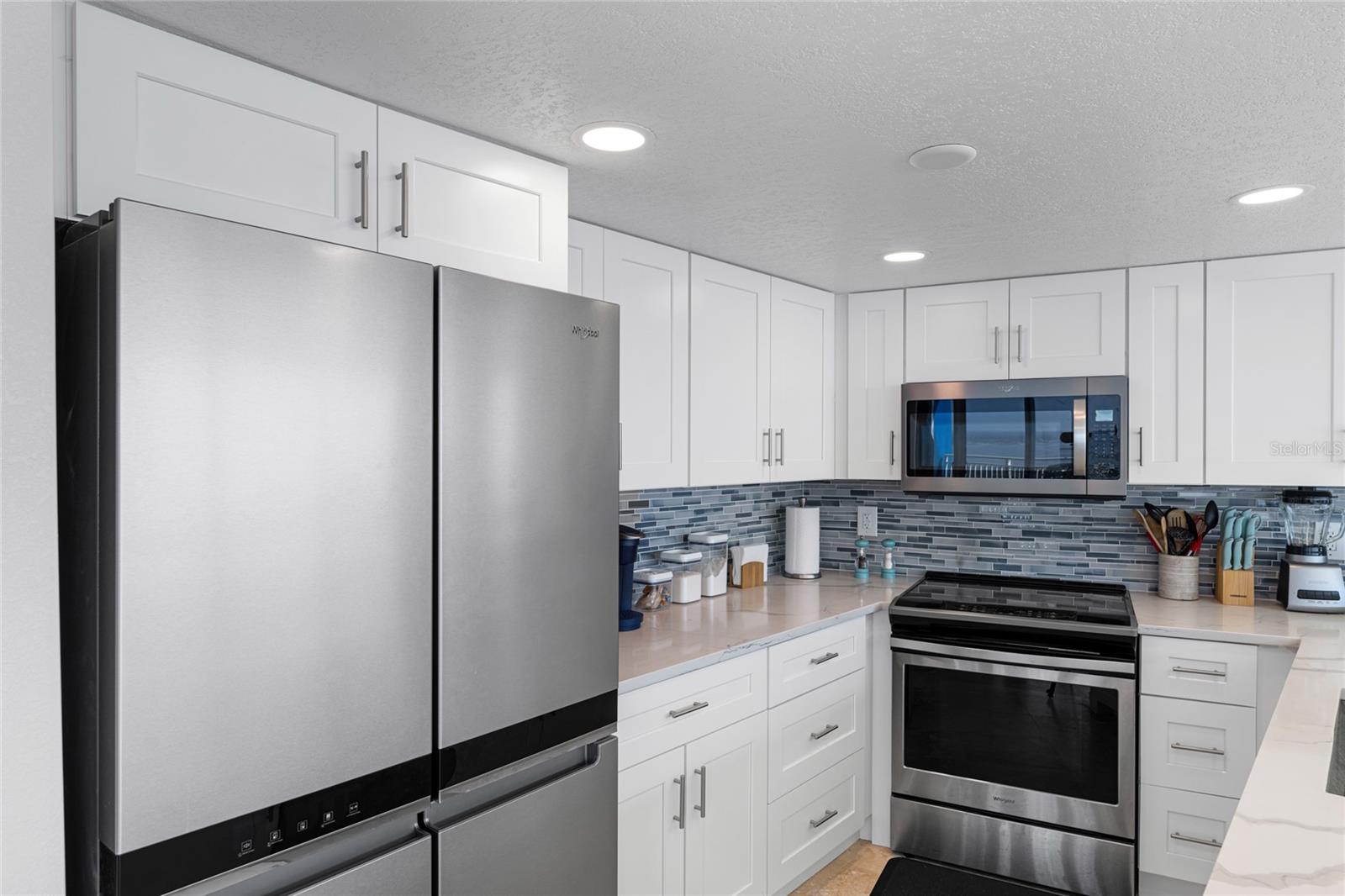 PECK PLAZA - Residential