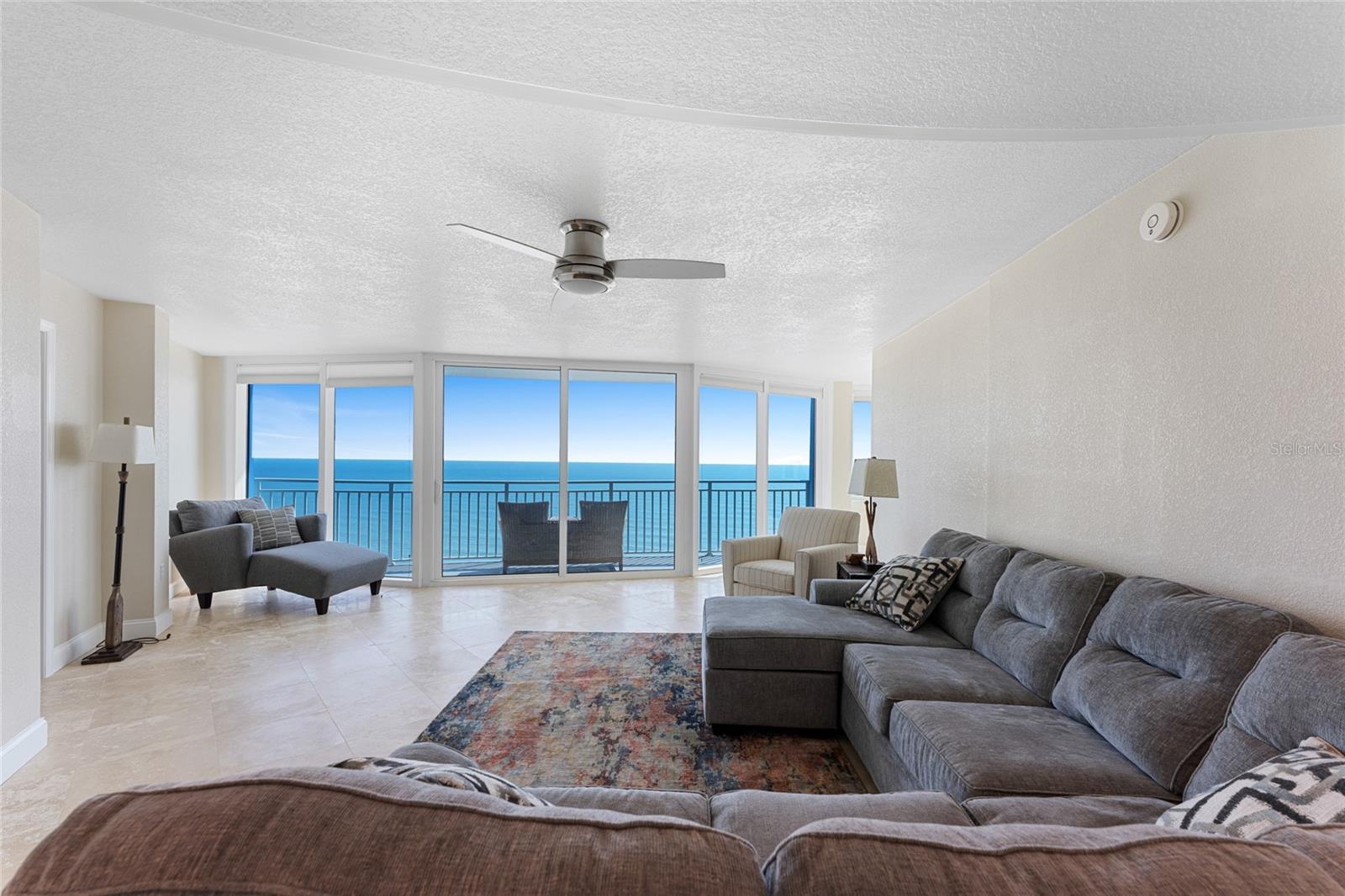 PECK PLAZA - Residential