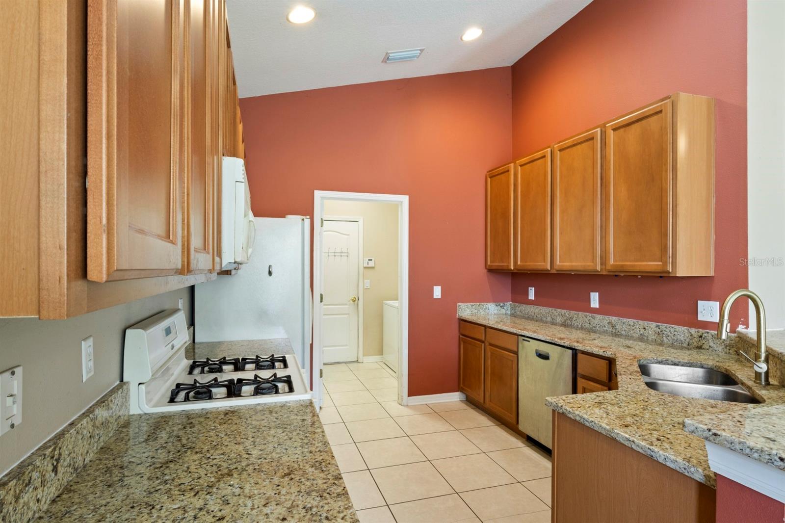 BRAEMAR - Residential Lease