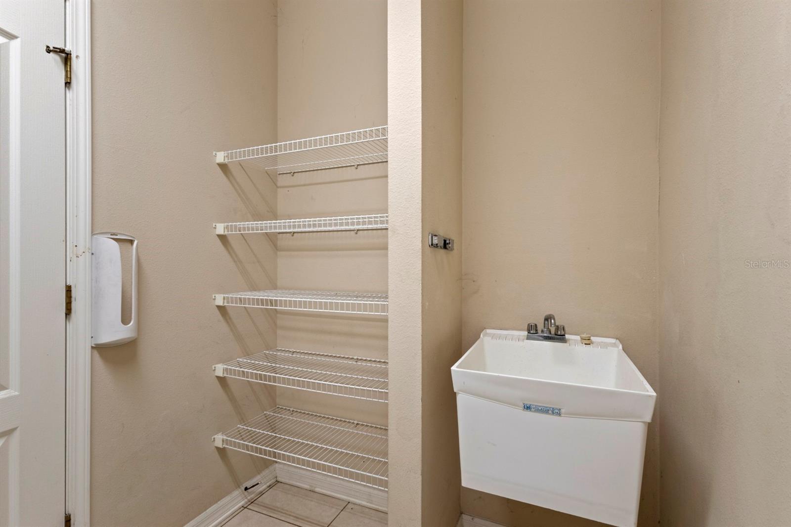 BRAEMAR - Residential Lease