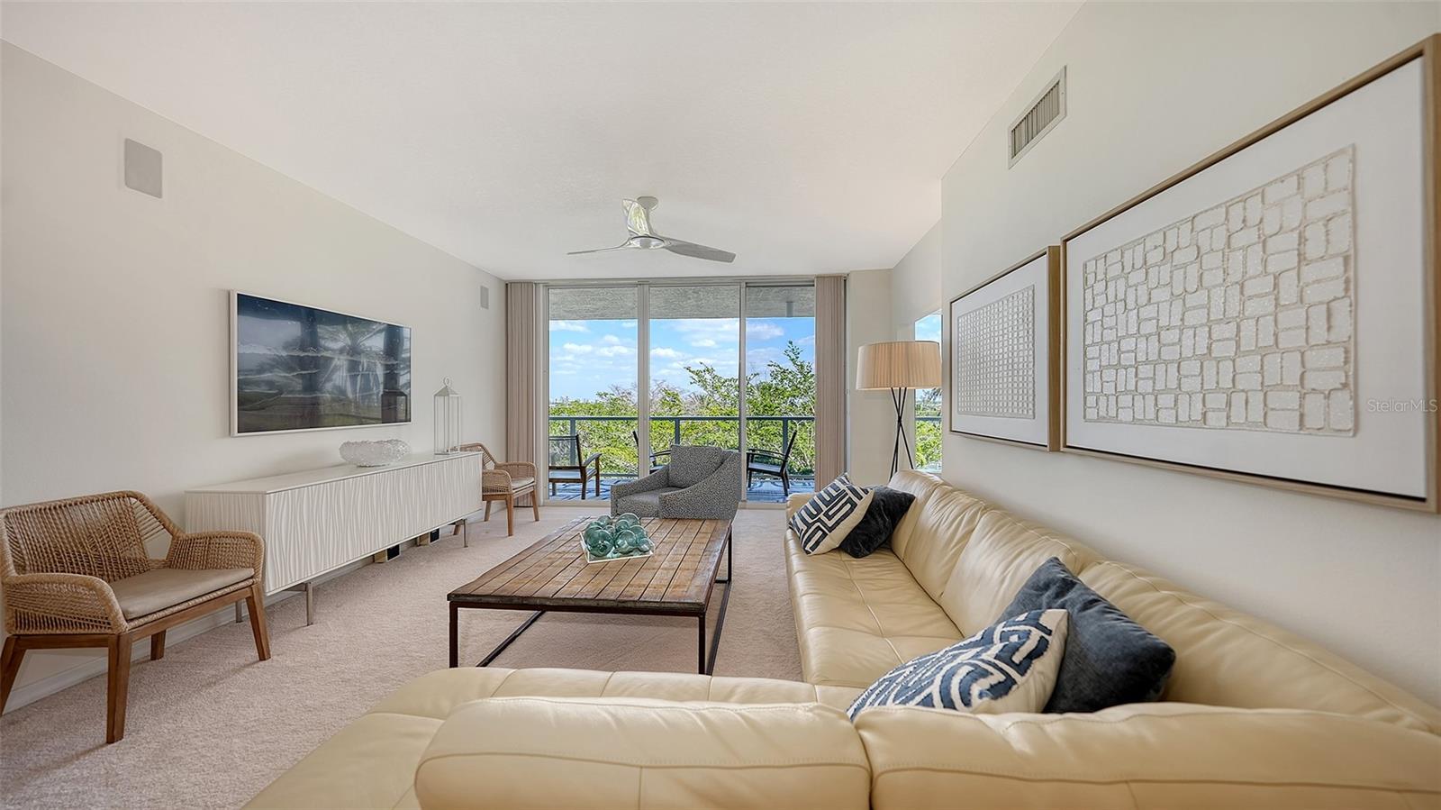 1800 BENJAMIN FRANKLIN DRIVE B308