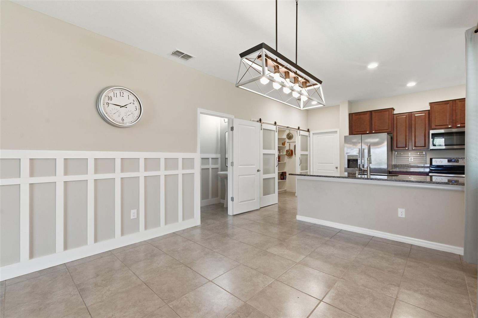 RIVERVIEW LAKES - Residential