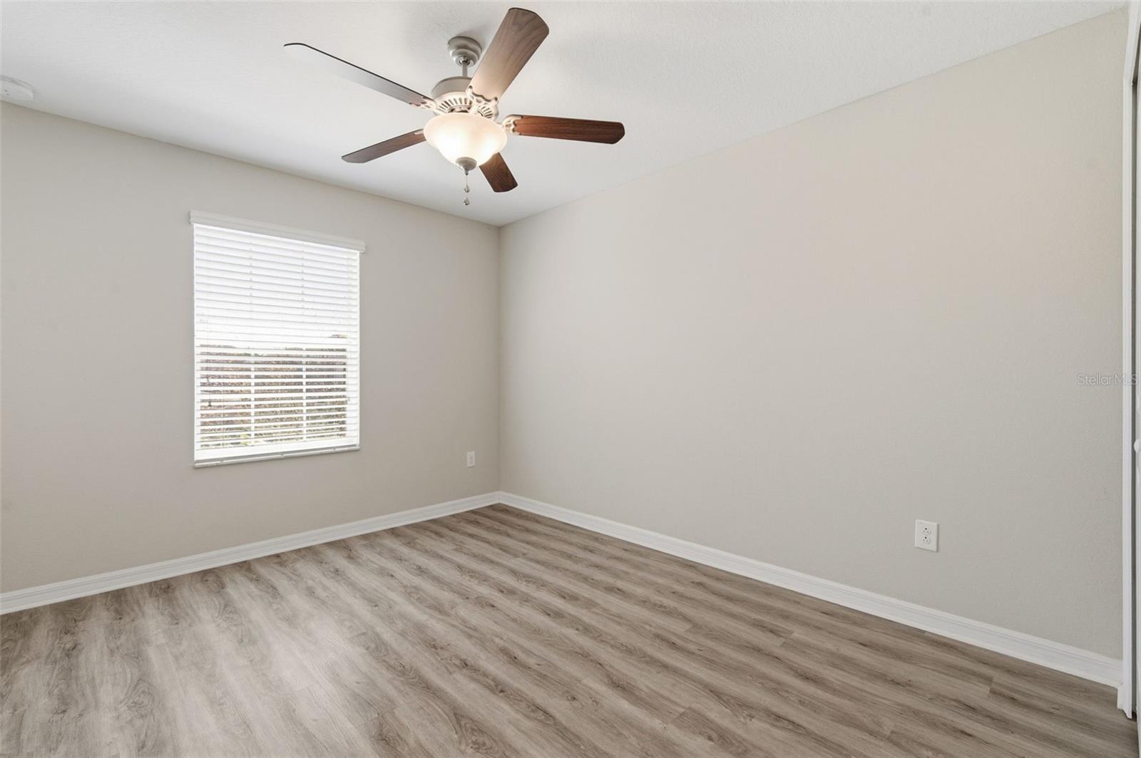 RIVERVIEW LAKES - Residential