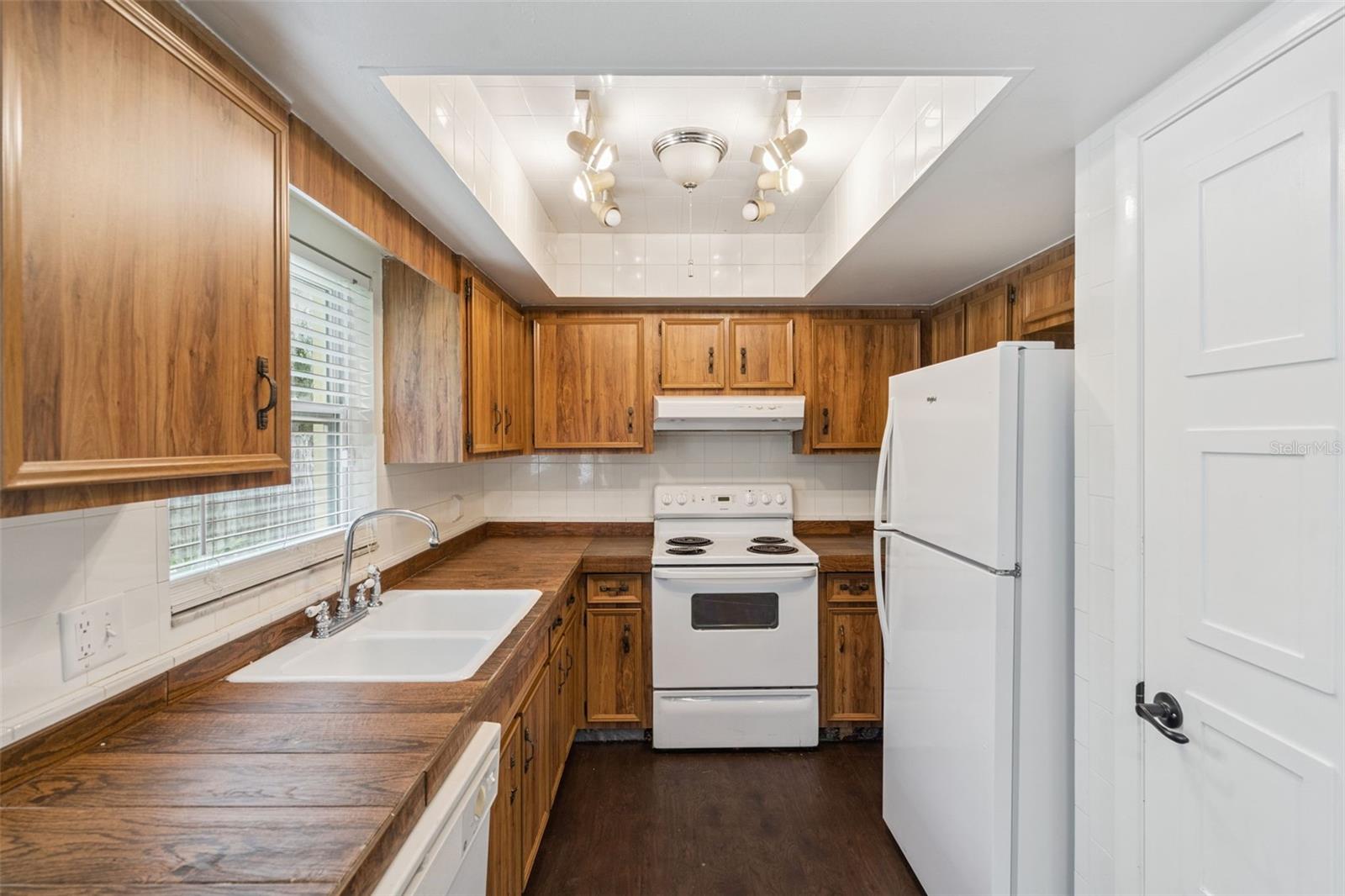 PINEWOOD VILLAGE - Residential