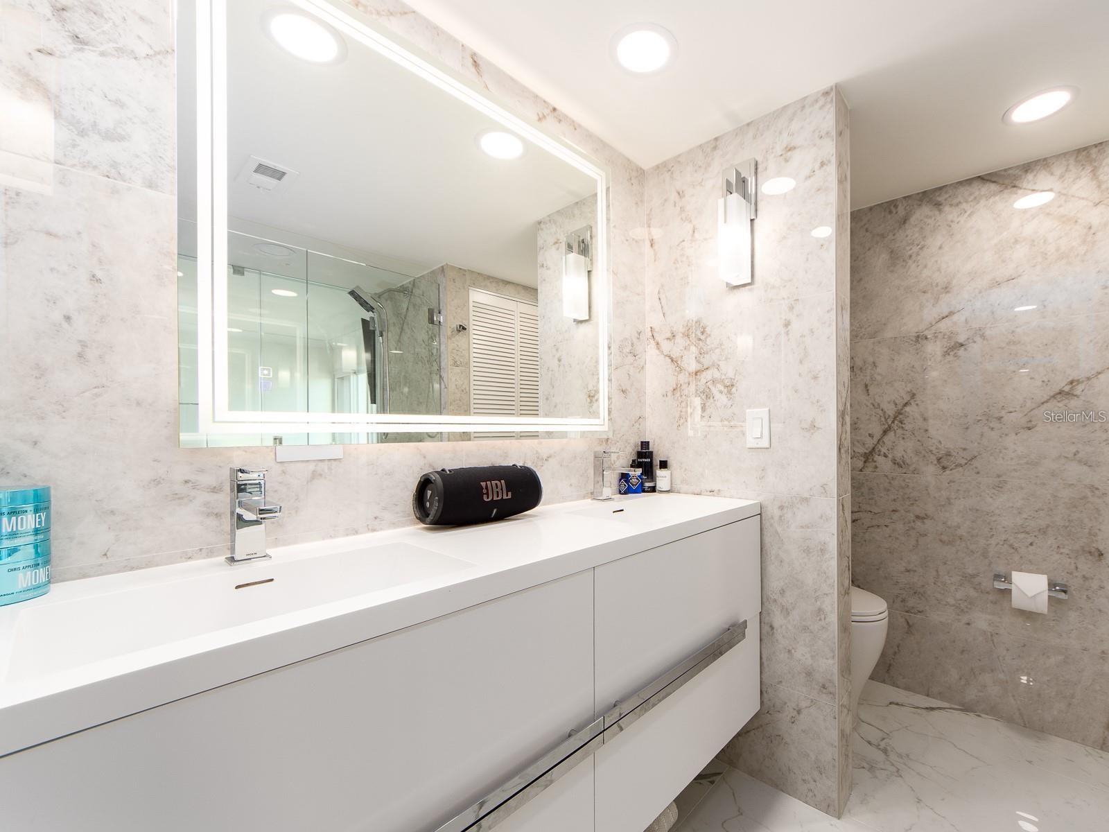 CLEARWATER POINT 7 TENNIS - Residential