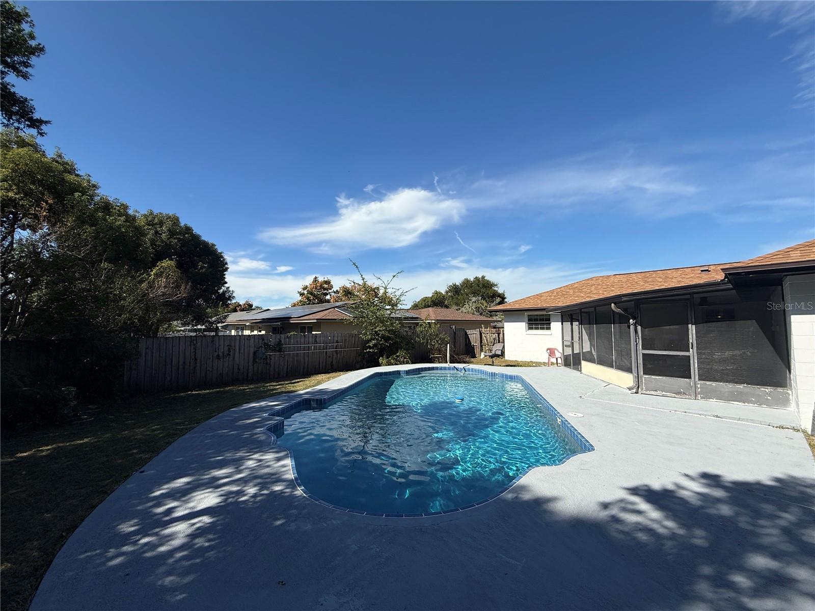 HOWELL ESTATES REP - Residential Lease