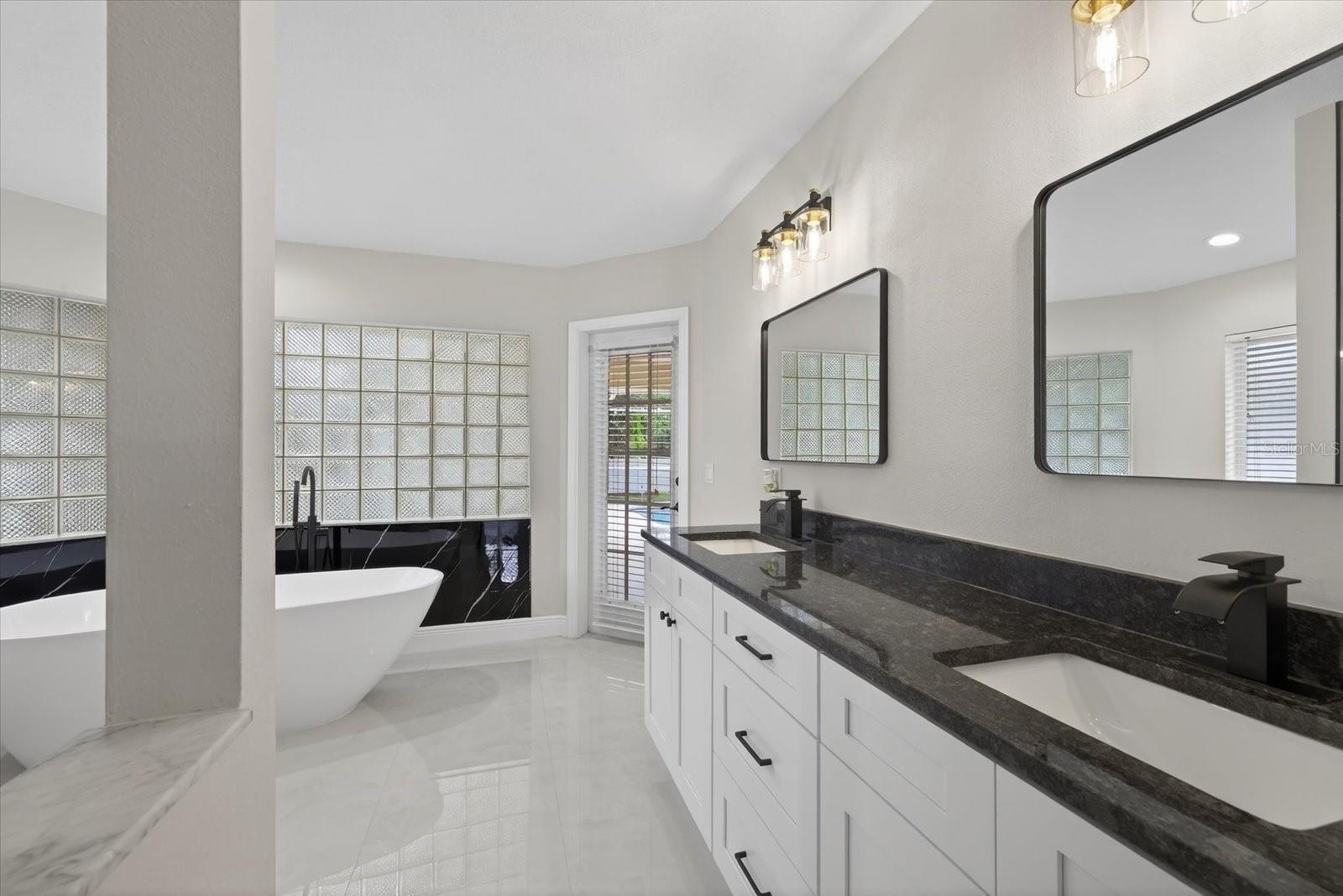 EAST LINDEN ESTATE - Residential