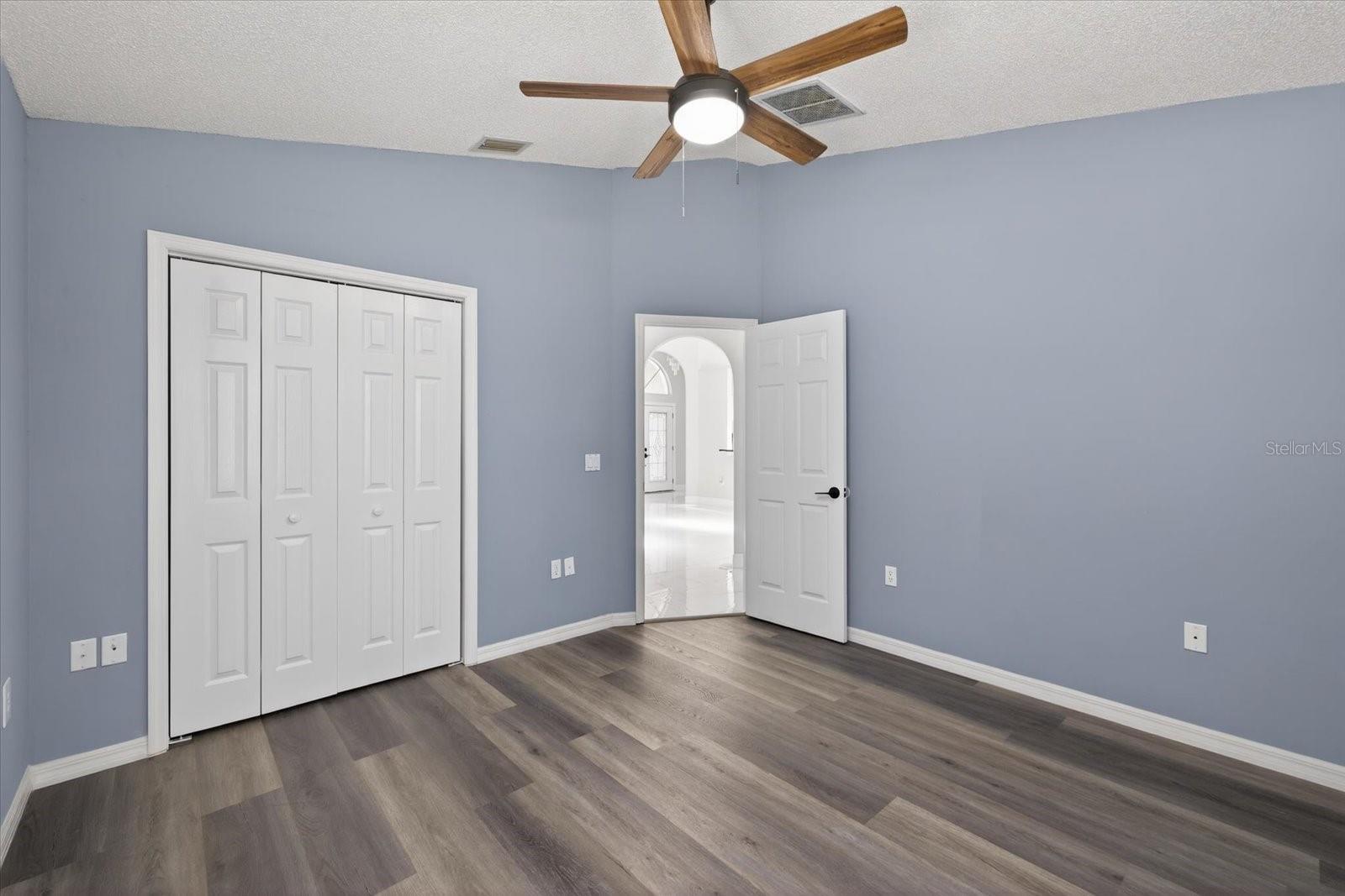 EAST LINDEN ESTATE - Residential