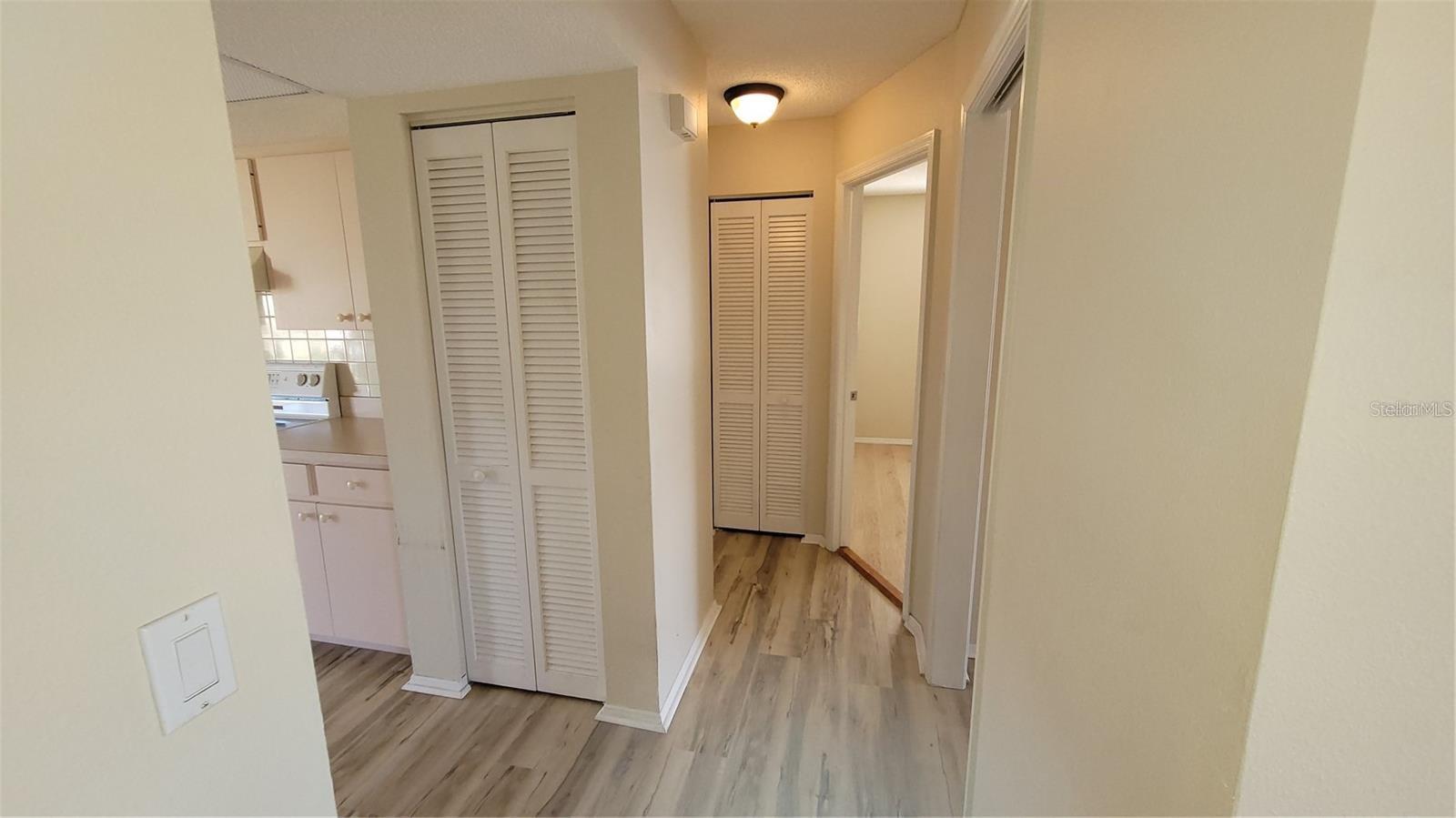 GULF VIEW ESTATES - Residential Lease