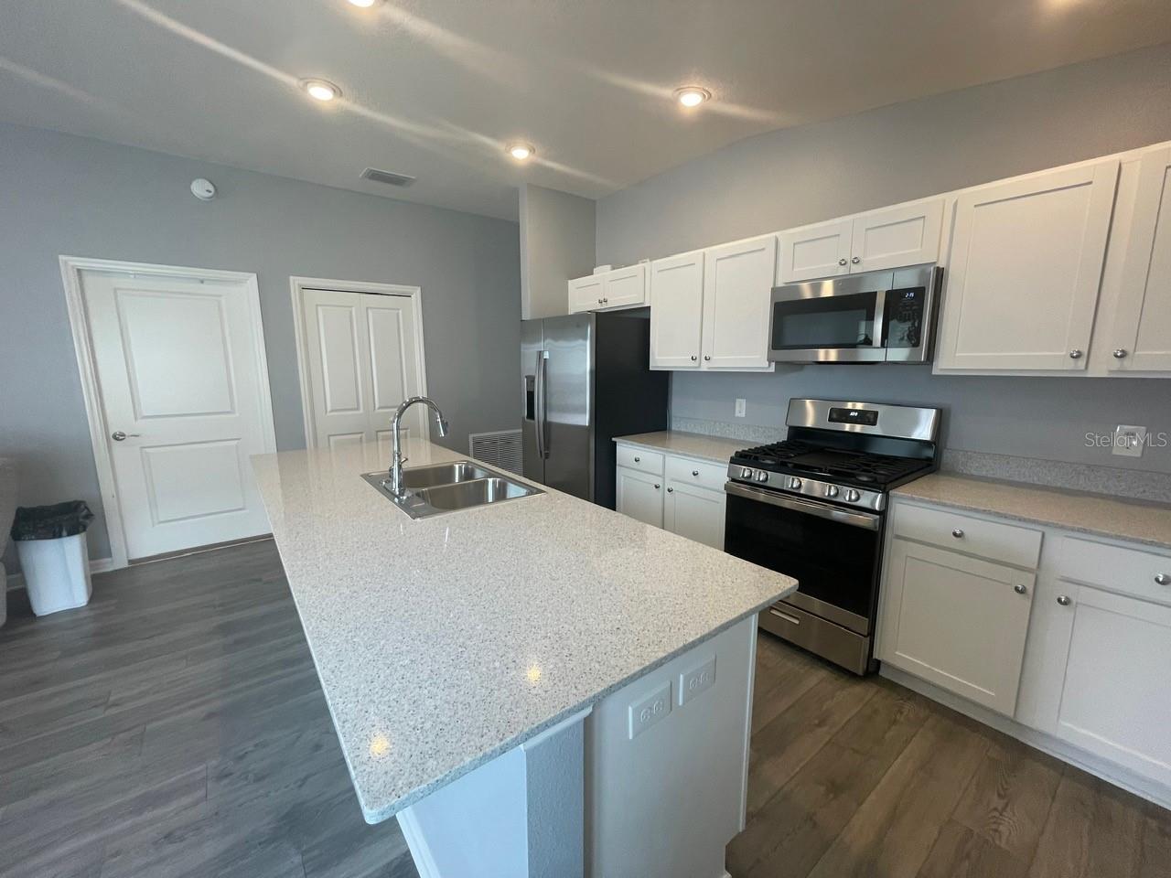 VILLAGE OF WATERS EDGE - Residential