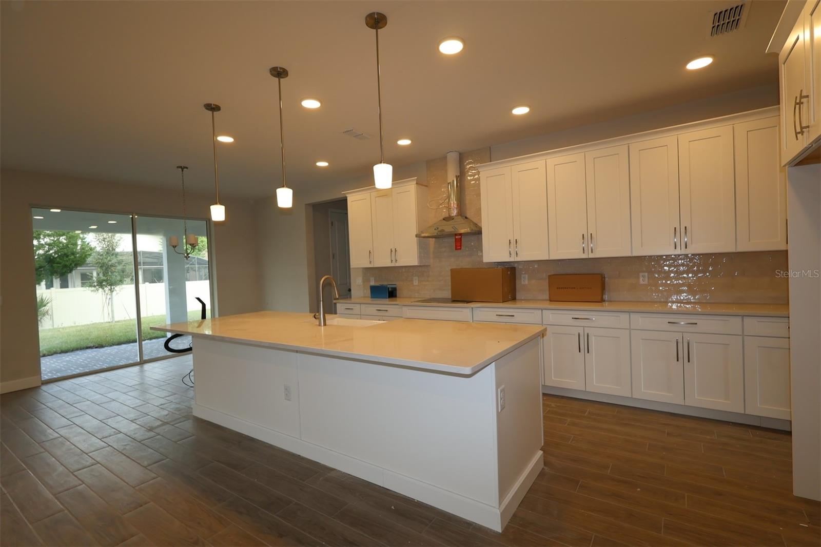 2568 HAWKS OVERLOOK