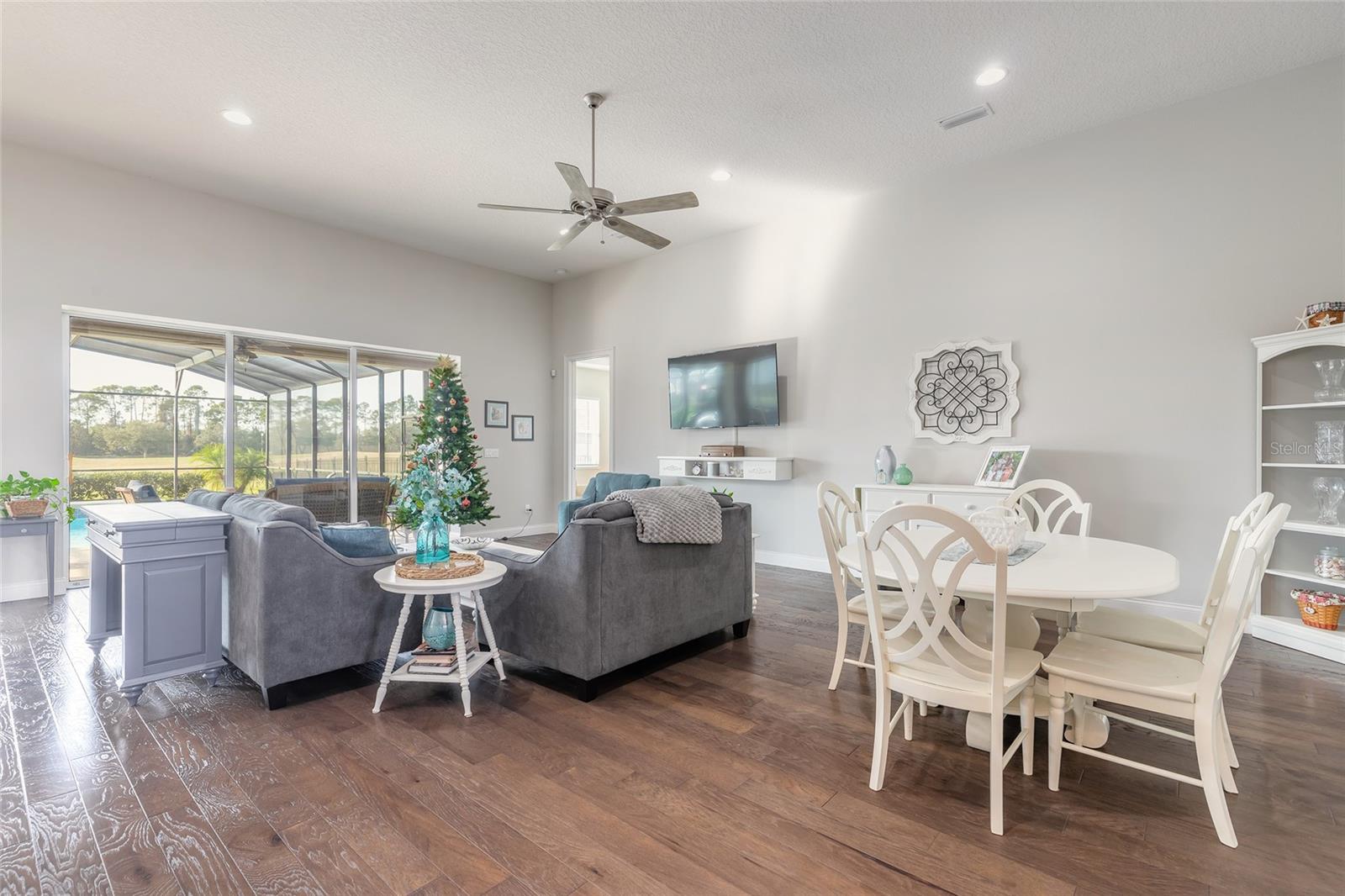 PORTOFINO GARDENS PH 1 - Residential