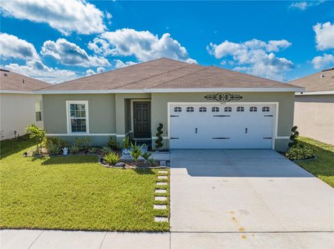 A home in WINTER HAVEN