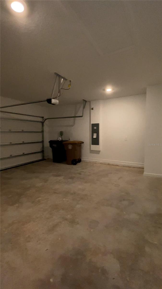 HEATH PRESERVE PH 1 & 2 - Residential Lease