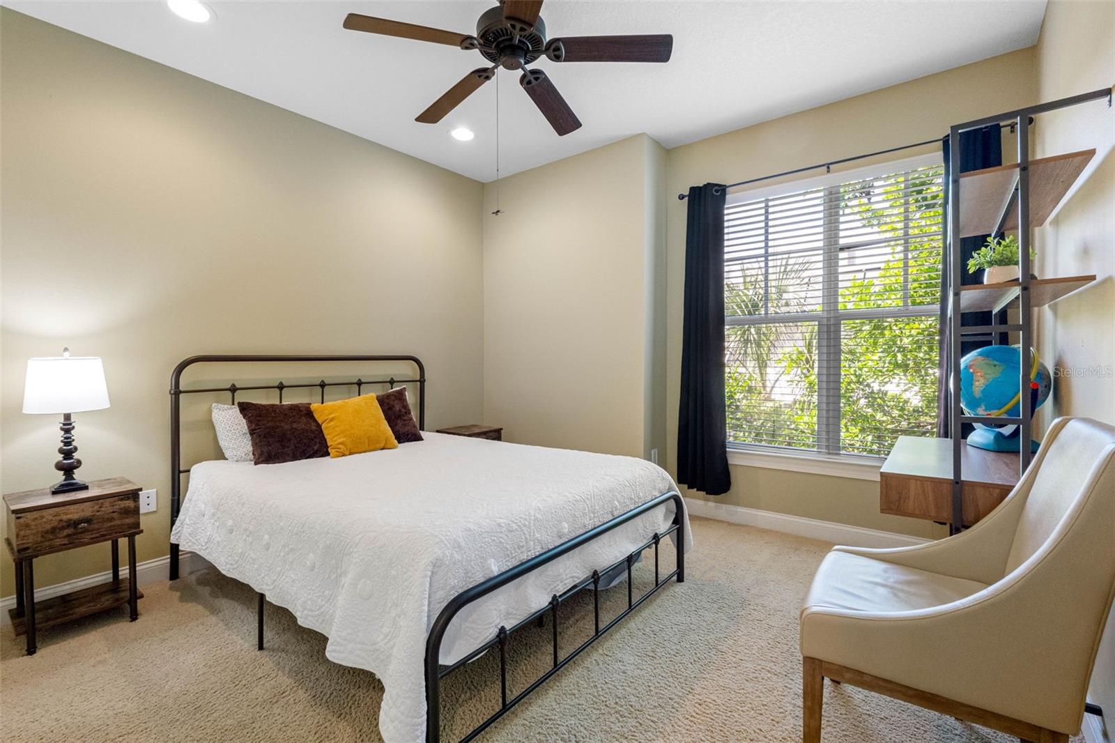WHITTINGTON COURT TWNHMS - Residential Lease