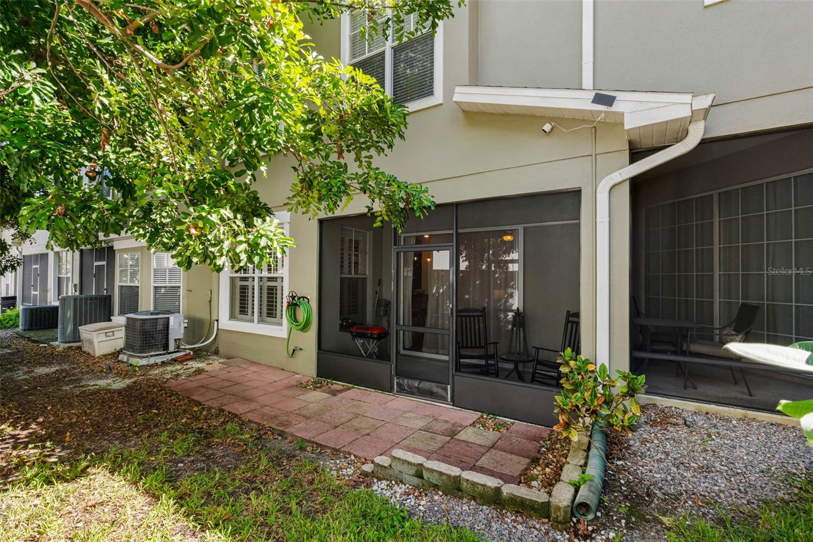 WHITTINGTON COURT TWNHMS - Residential Lease