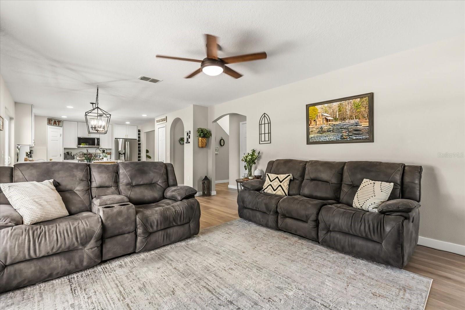 GREATER COUNTRY ESTATES - Residential