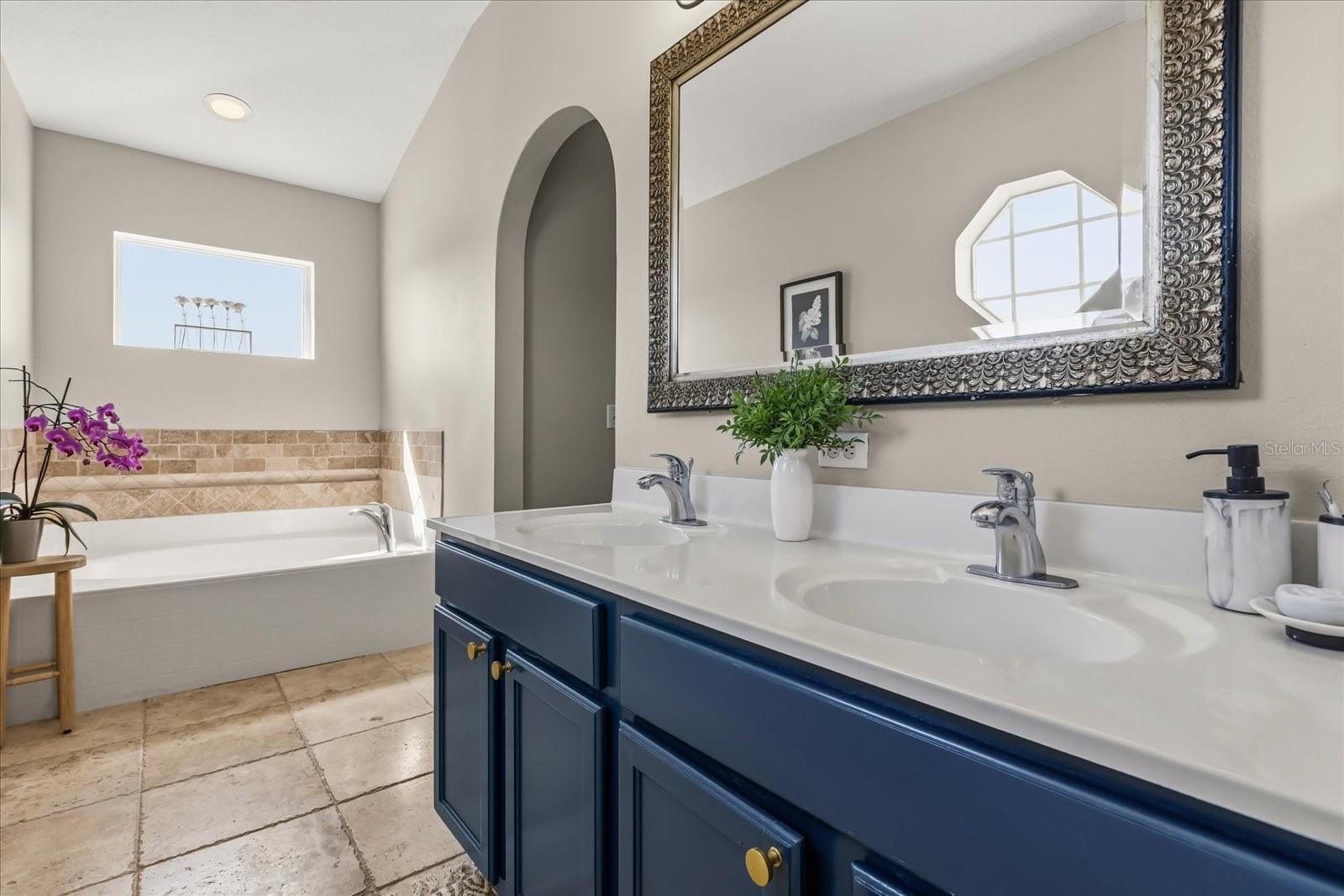 GREATER COUNTRY ESTATES - Residential