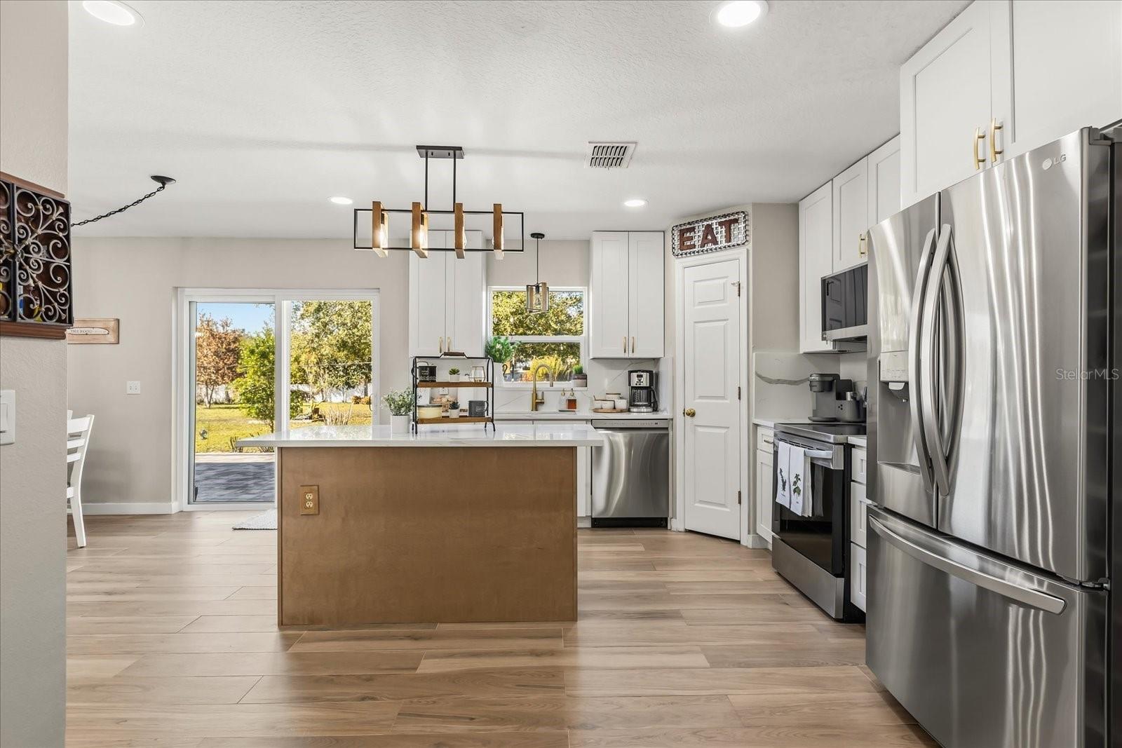 GREATER COUNTRY ESTATES - Residential