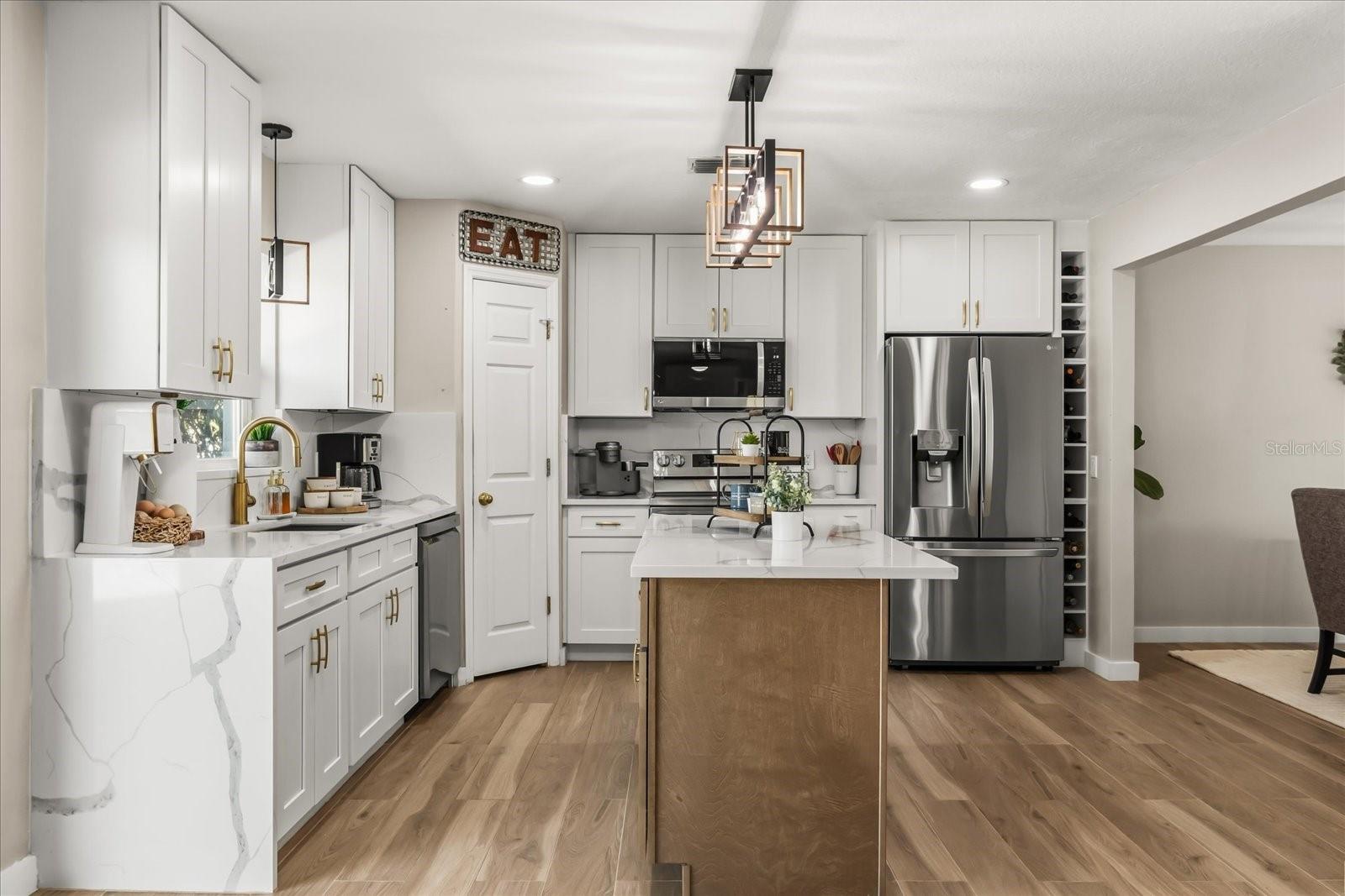 GREATER COUNTRY ESTATES - Residential