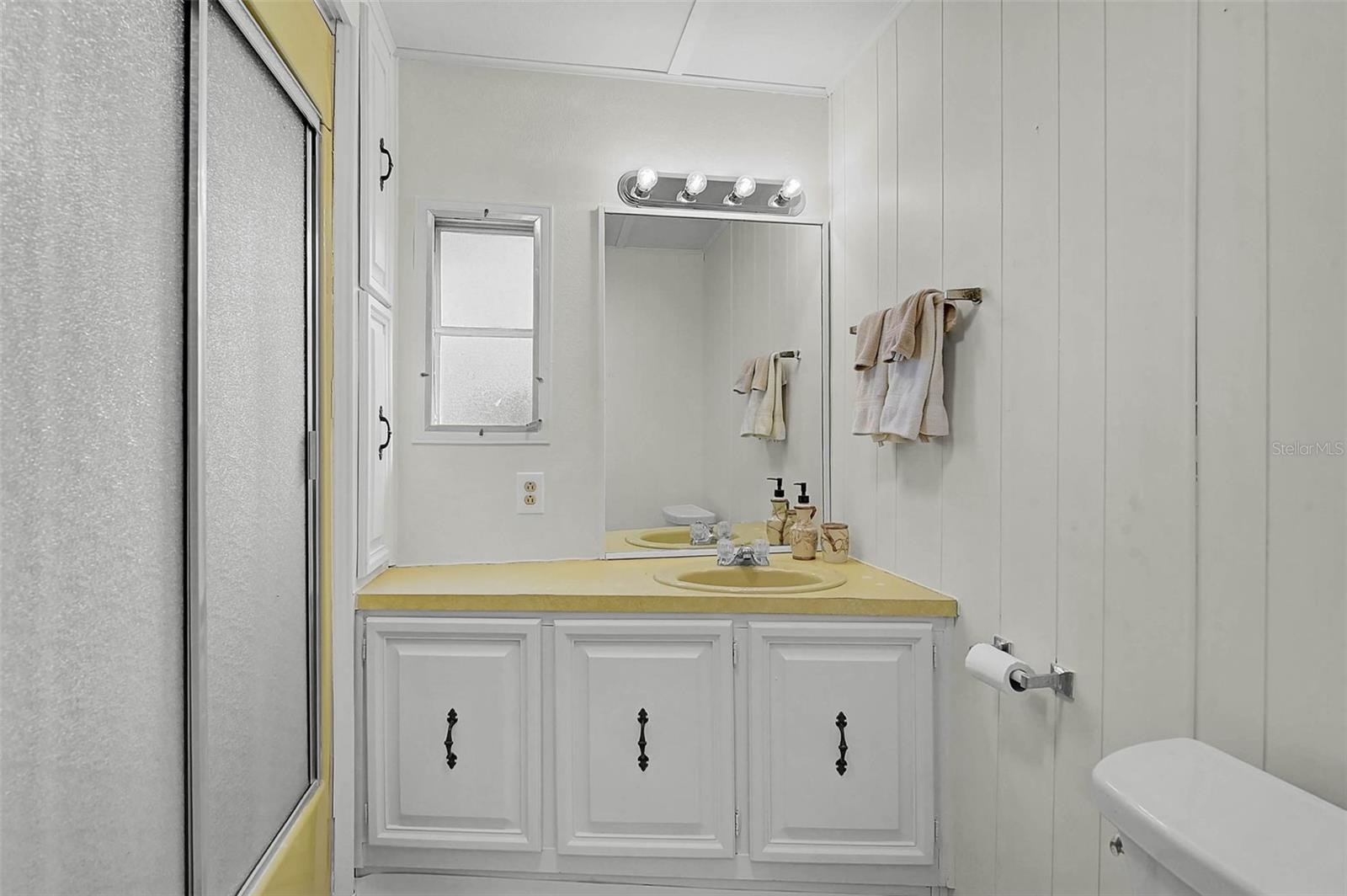 VENETIAN ESTATES - Residential