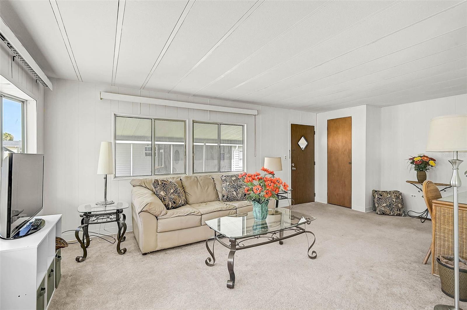 VENETIAN ESTATES - Residential