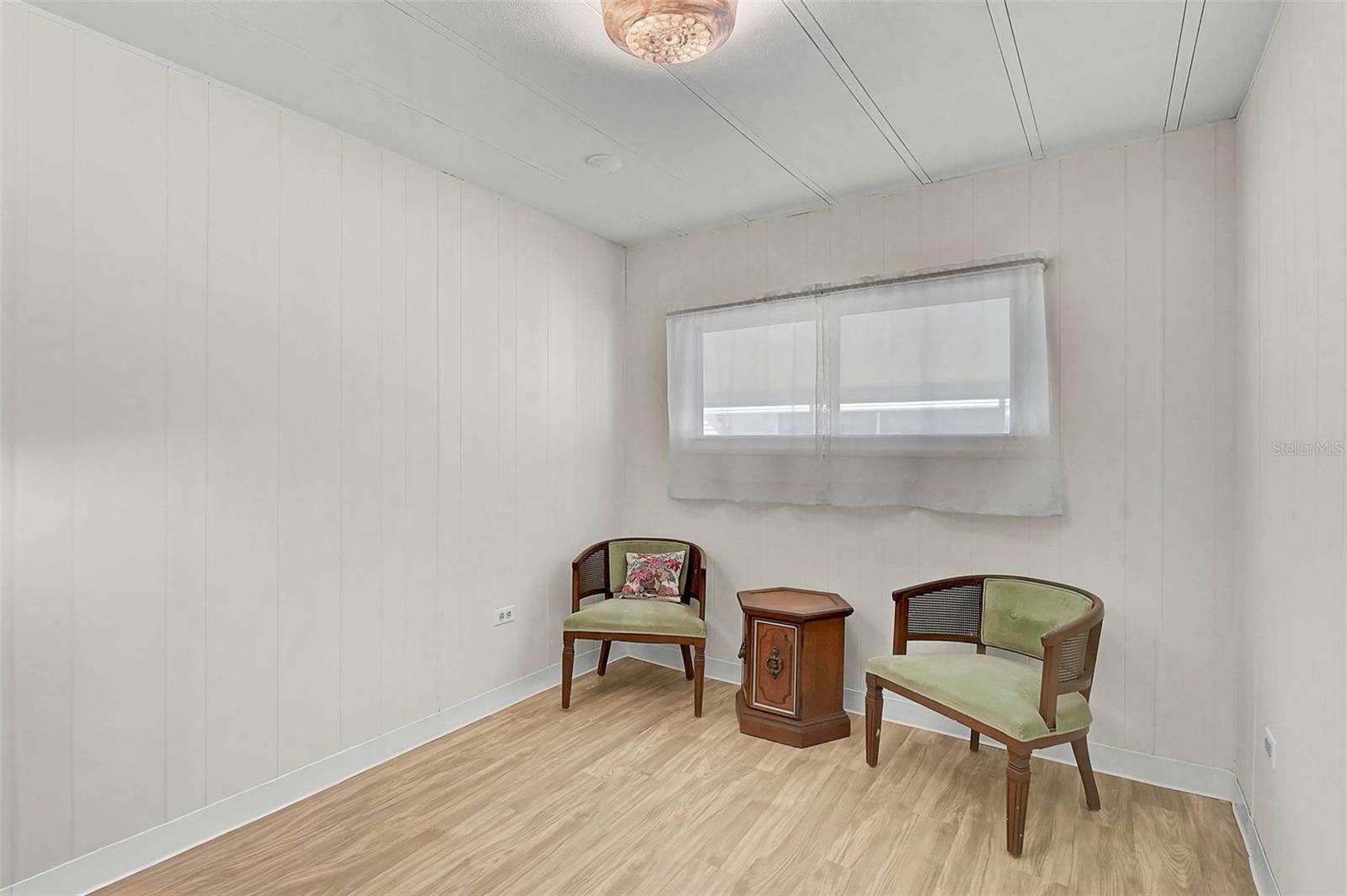 VENETIAN ESTATES - Residential