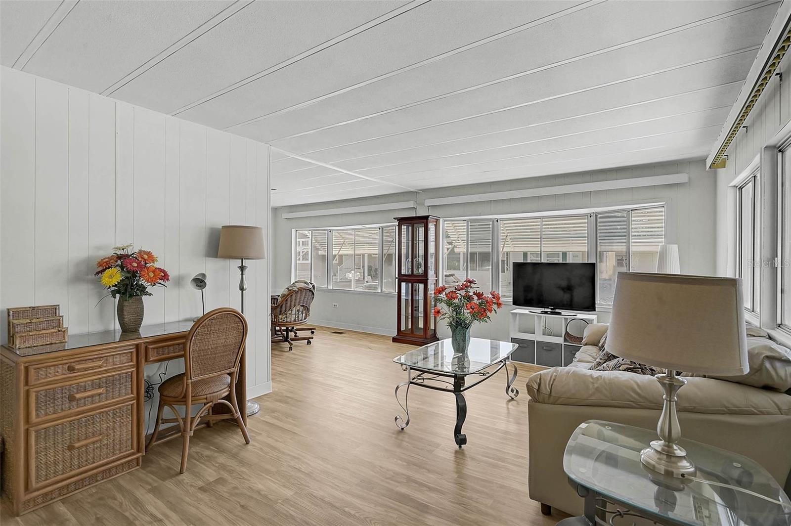 VENETIAN ESTATES - Residential