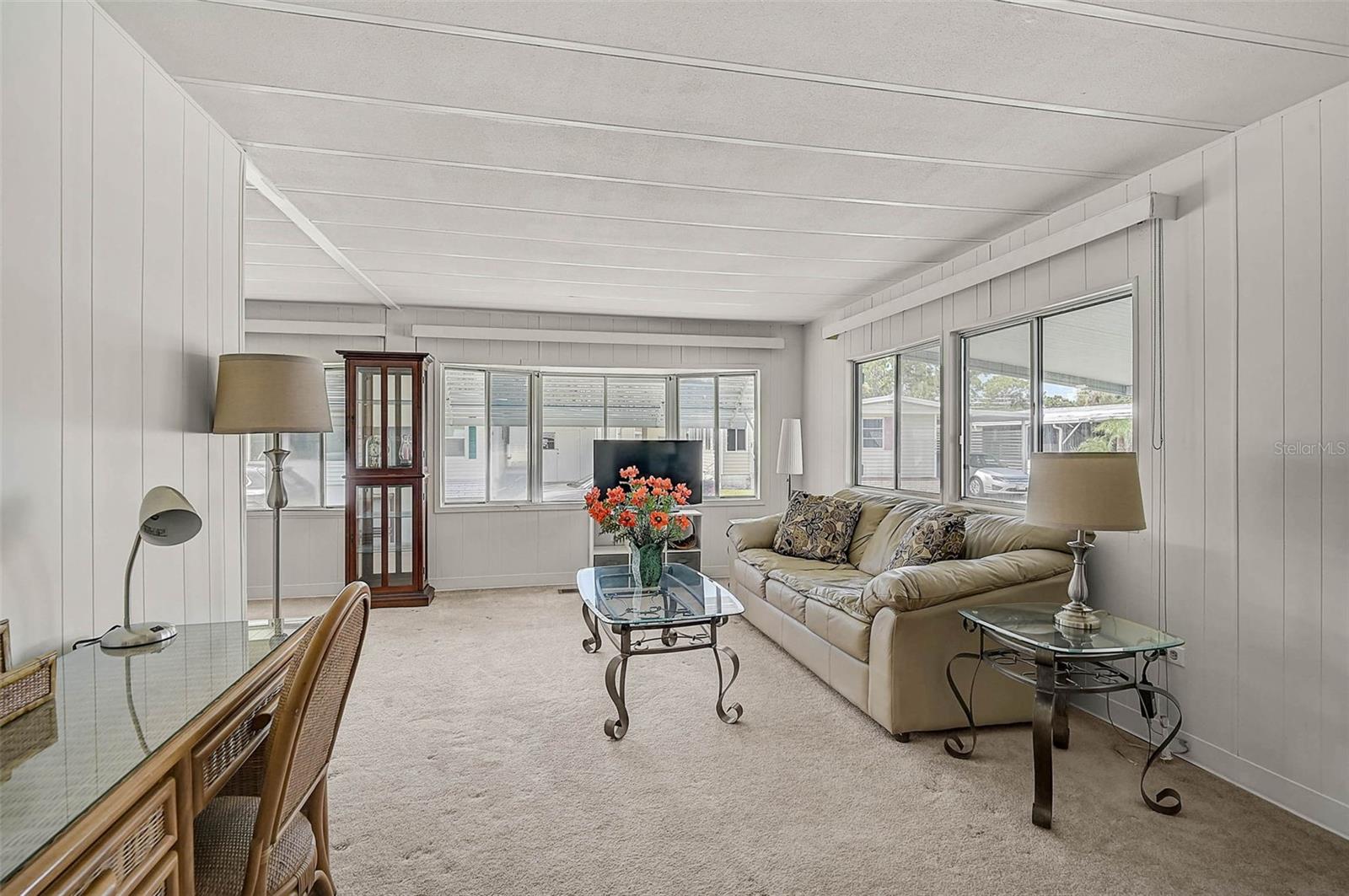 VENETIAN ESTATES - Residential