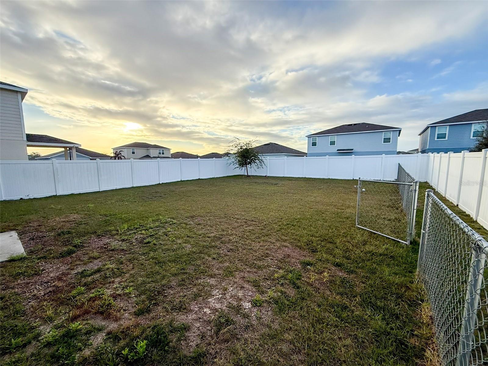 EAGLE LNDG PH II - Residential