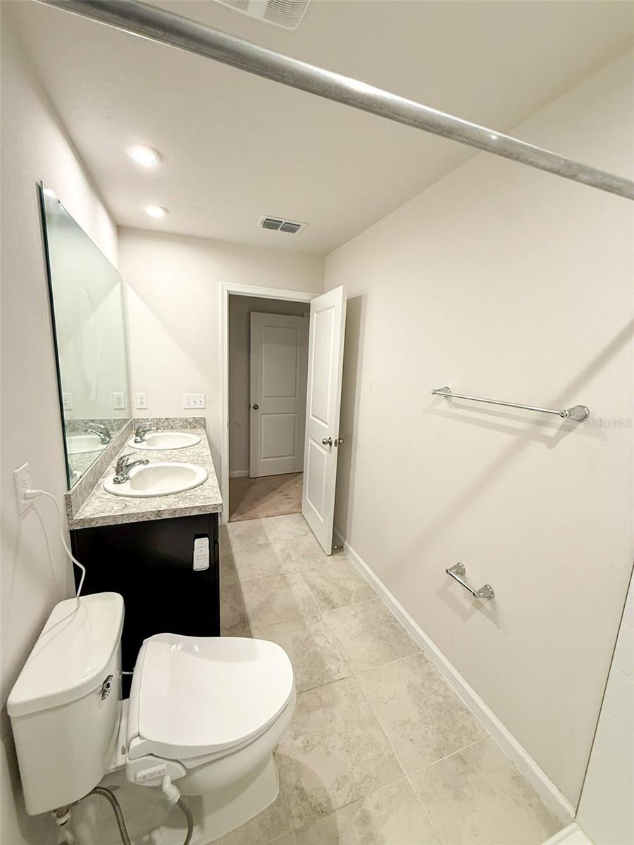 EAGLE LNDG PH II - Residential