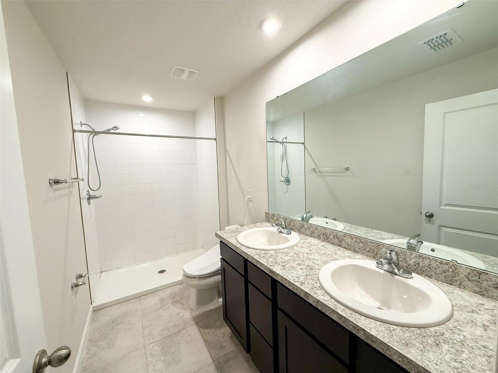 EAGLE LNDG PH II - Residential