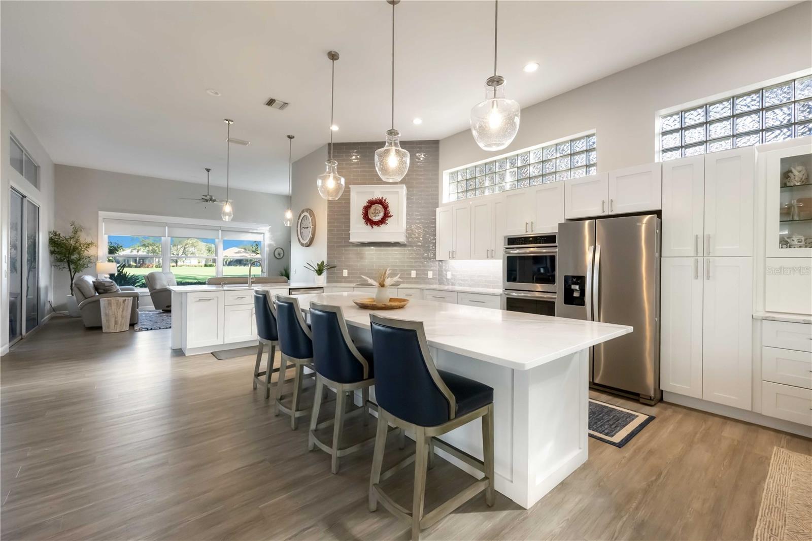 VENICE GOLF & COUNTRY CLUB - Residential