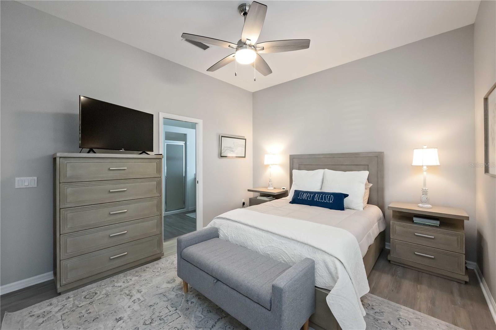 VENICE GOLF & COUNTRY CLUB - Residential