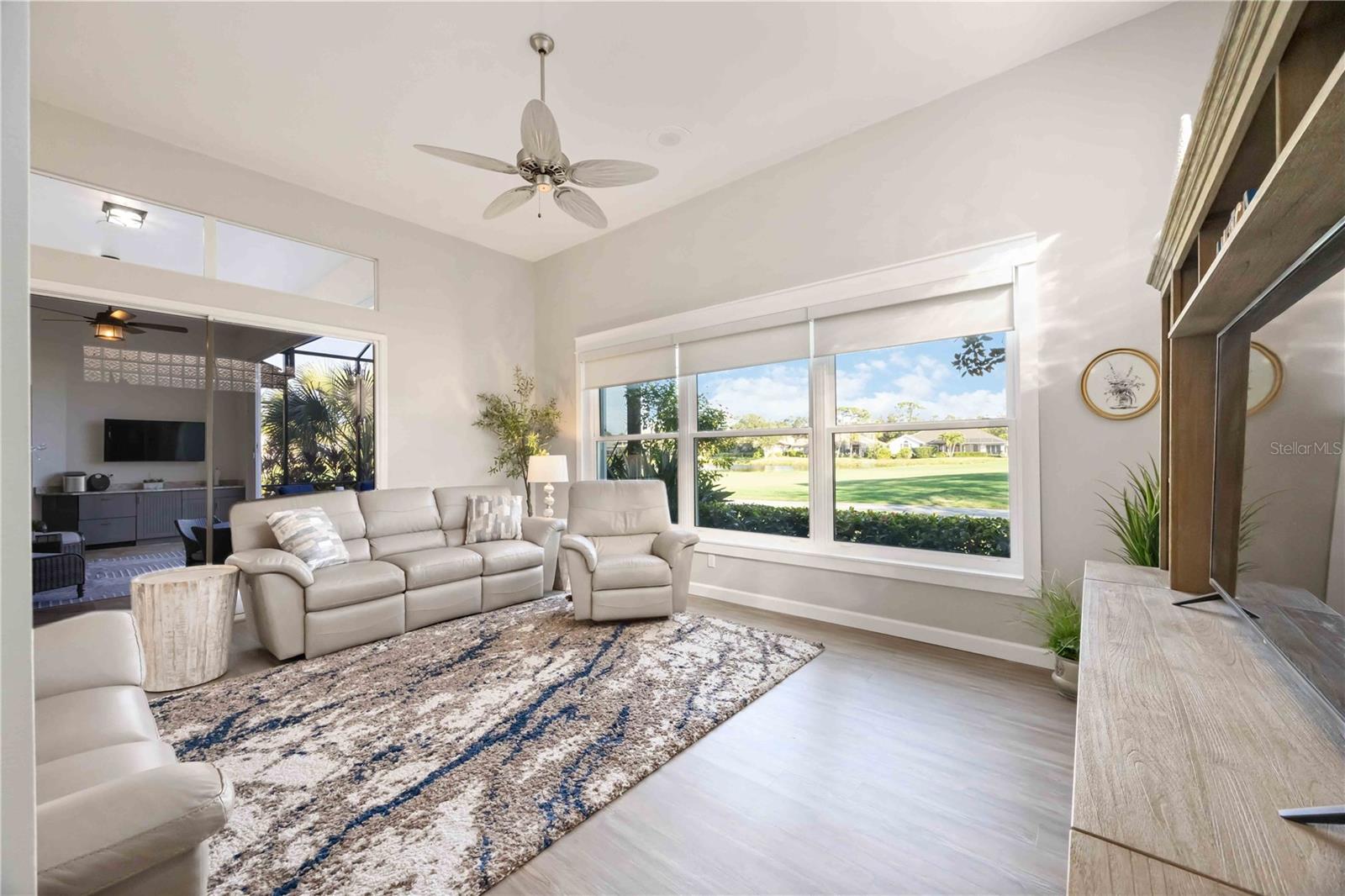 VENICE GOLF & COUNTRY CLUB - Residential