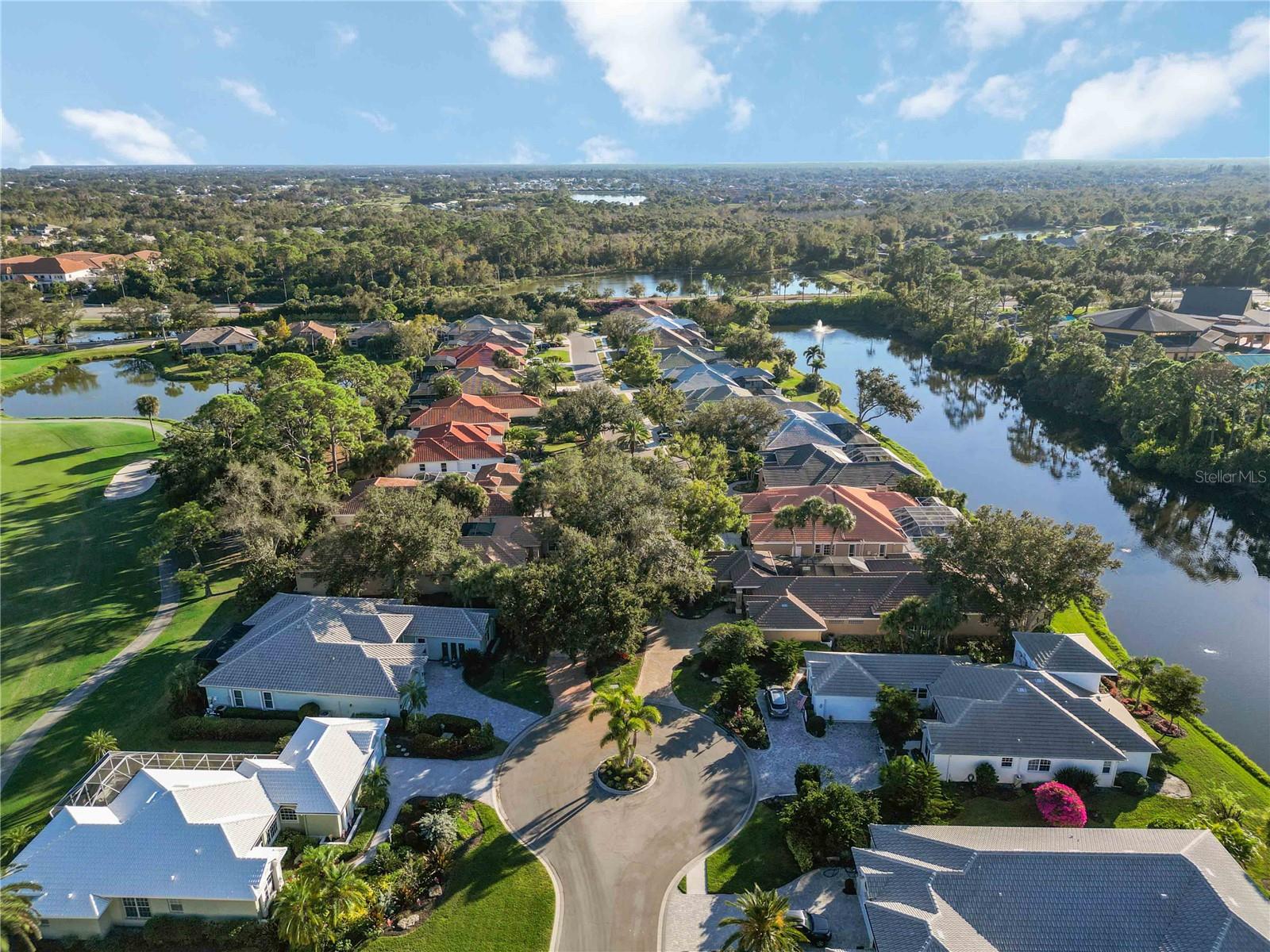 VENICE GOLF & COUNTRY CLUB - Residential