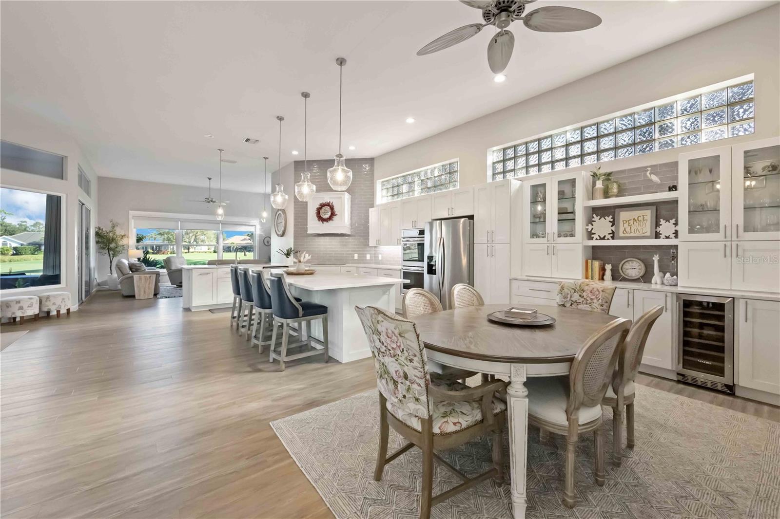 VENICE GOLF & COUNTRY CLUB - Residential