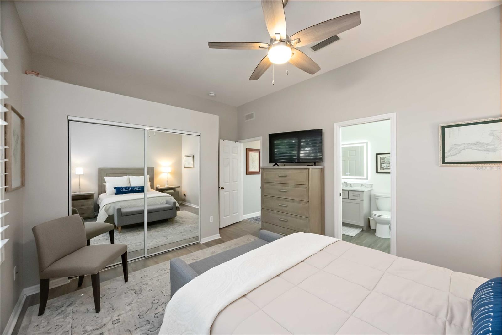 VENICE GOLF & COUNTRY CLUB - Residential