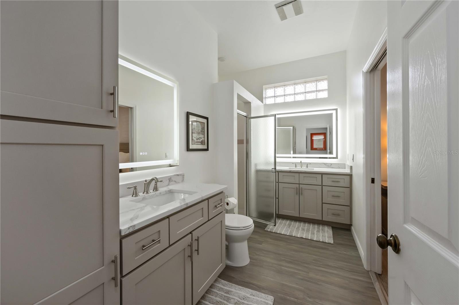 VENICE GOLF & COUNTRY CLUB - Residential