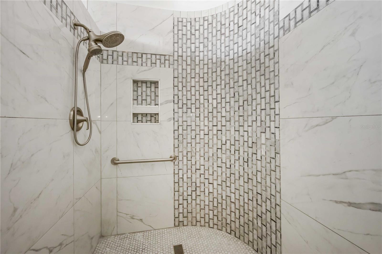 VENICE GOLF & COUNTRY CLUB - Residential