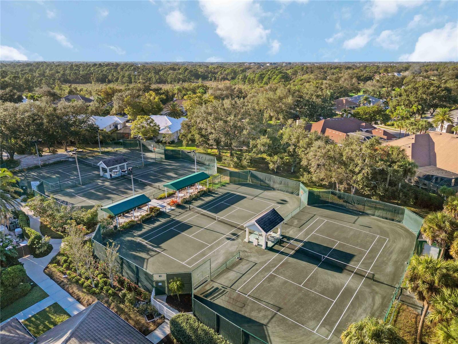 VENICE GOLF & COUNTRY CLUB - Residential