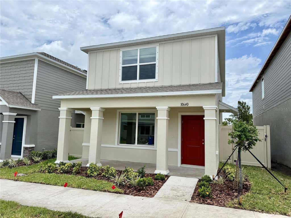Photo of 10640 Sage Canyon Drive, Riverview, FL 33578 (MLS # J1002624)