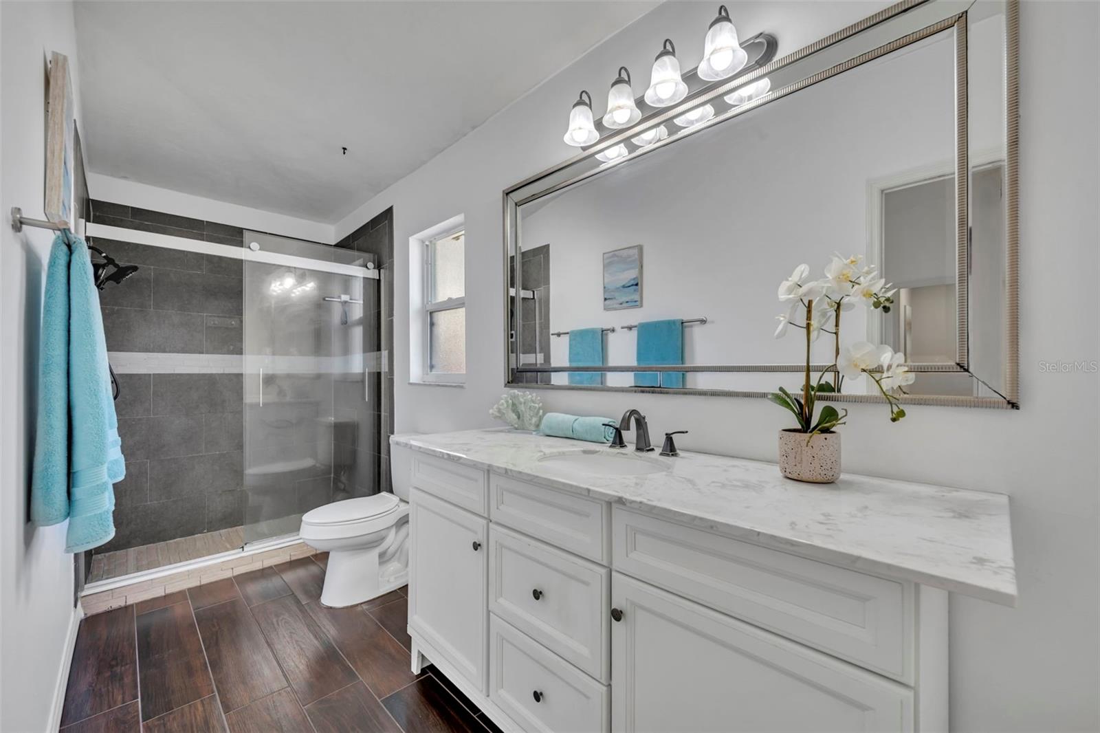 GROVES PH D - Residential