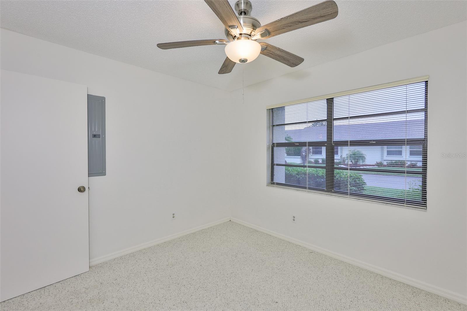 HIGHGATE IV CONDO - Residential