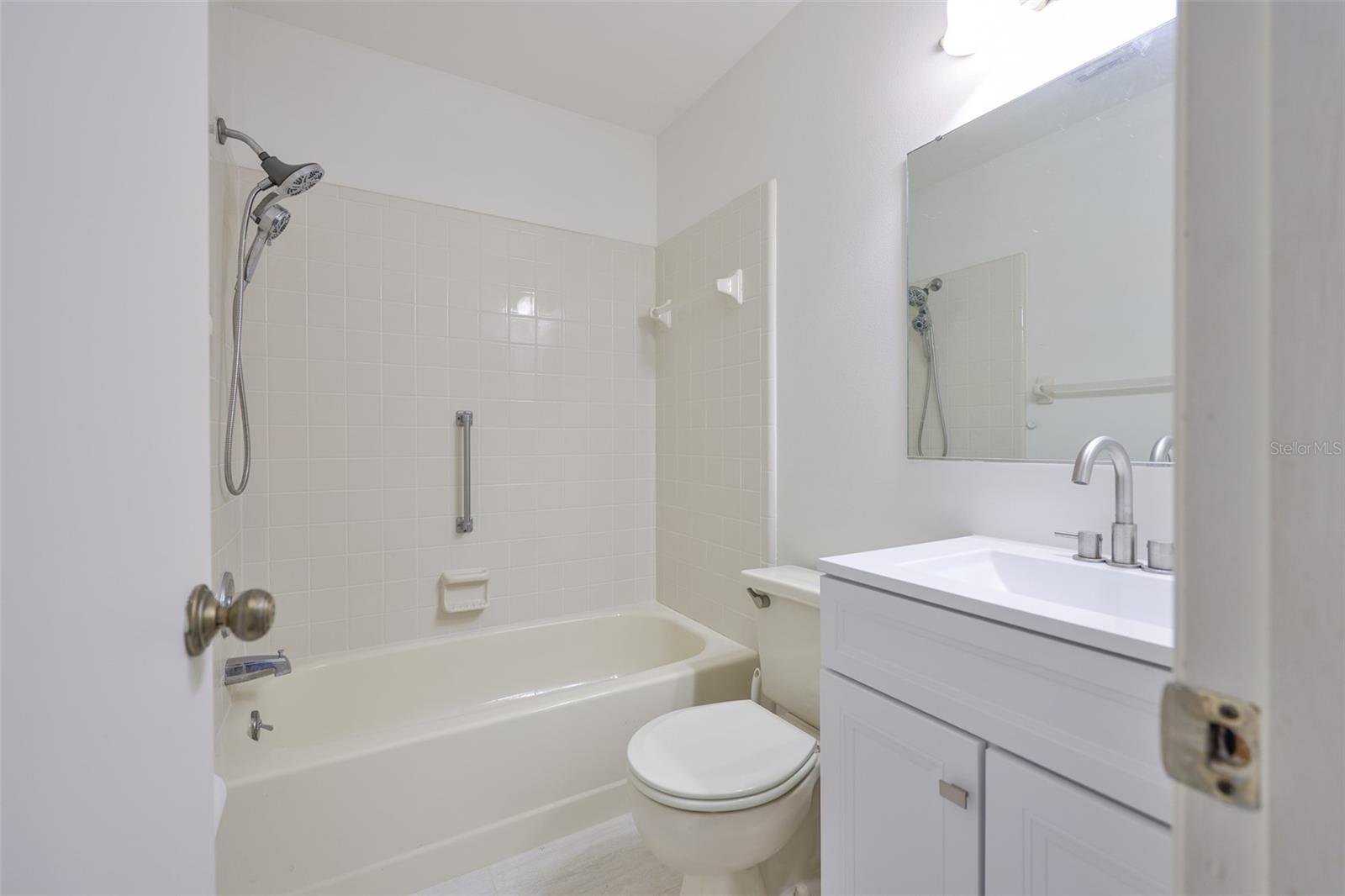 HIGHGATE IV CONDO - Residential