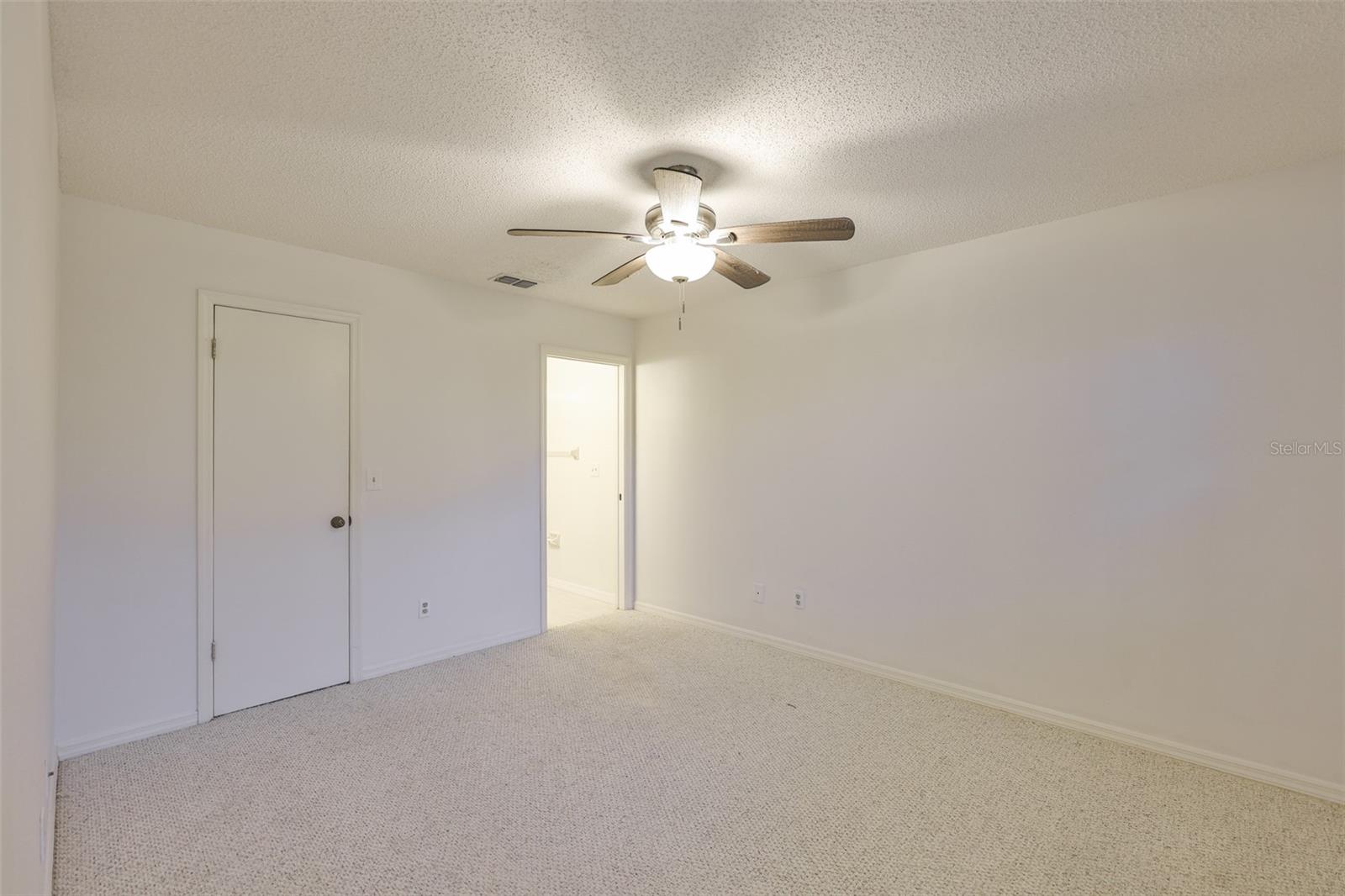 HIGHGATE IV CONDO - Residential