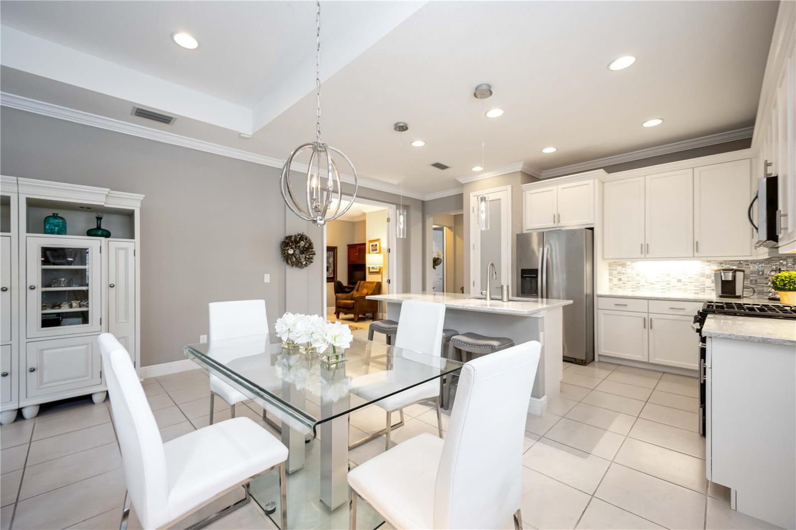 UNIVERSITY VILLAGE - Residential