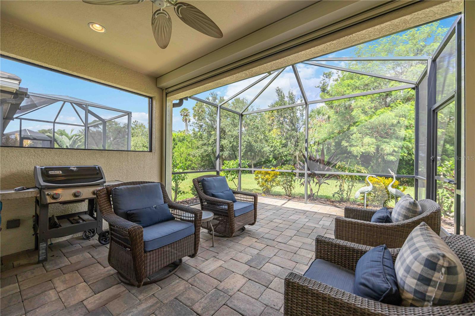 UNIVERSITY VILLAGE - Residential