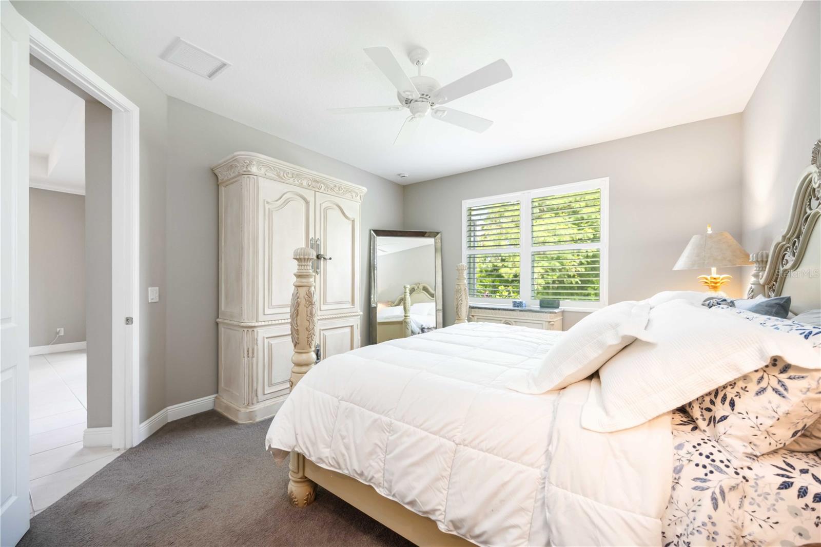 UNIVERSITY VILLAGE - Residential